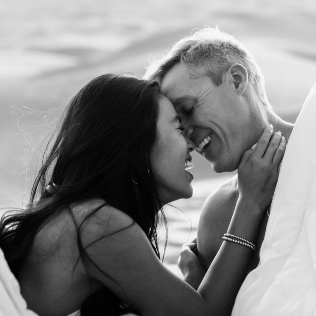 365 Sussurros Matinais - Mensagens sexy WhatsApp para Aquecer o Casamento