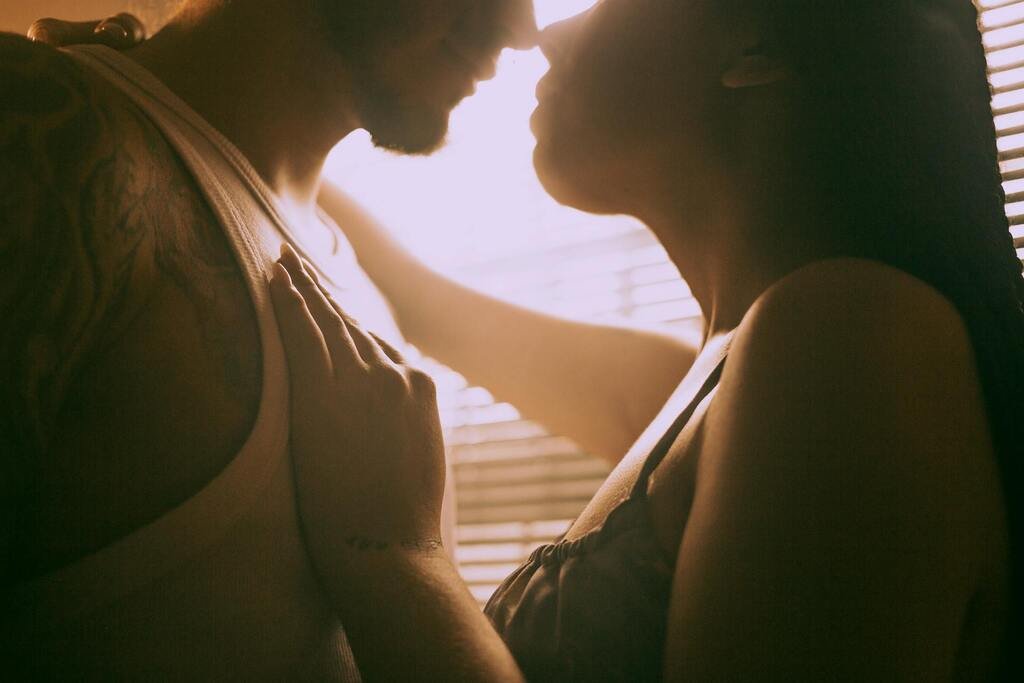 365 Sussurros Matinais - Mensagens sexy WhatsApp para Aquecer o Casamento